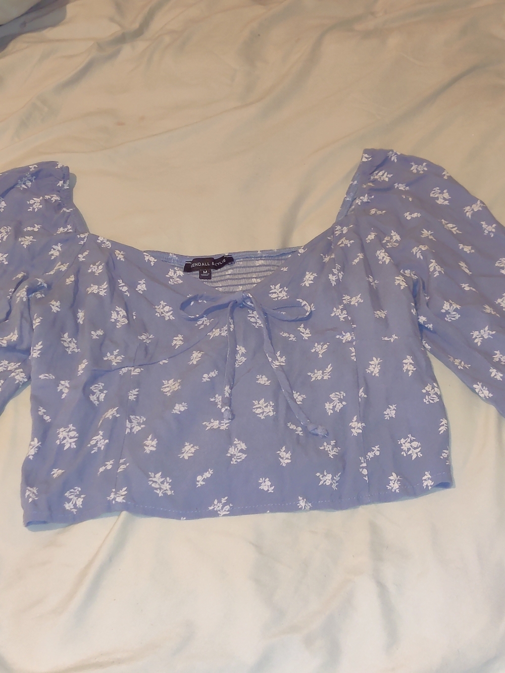 Kendall & Kylie Blue Floral Long Sleeve Crop Top Blouse - Size M